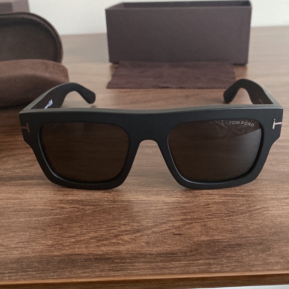 Matt Black Tom Ford Shades.  Hard to Find   Great Condition only worn twice